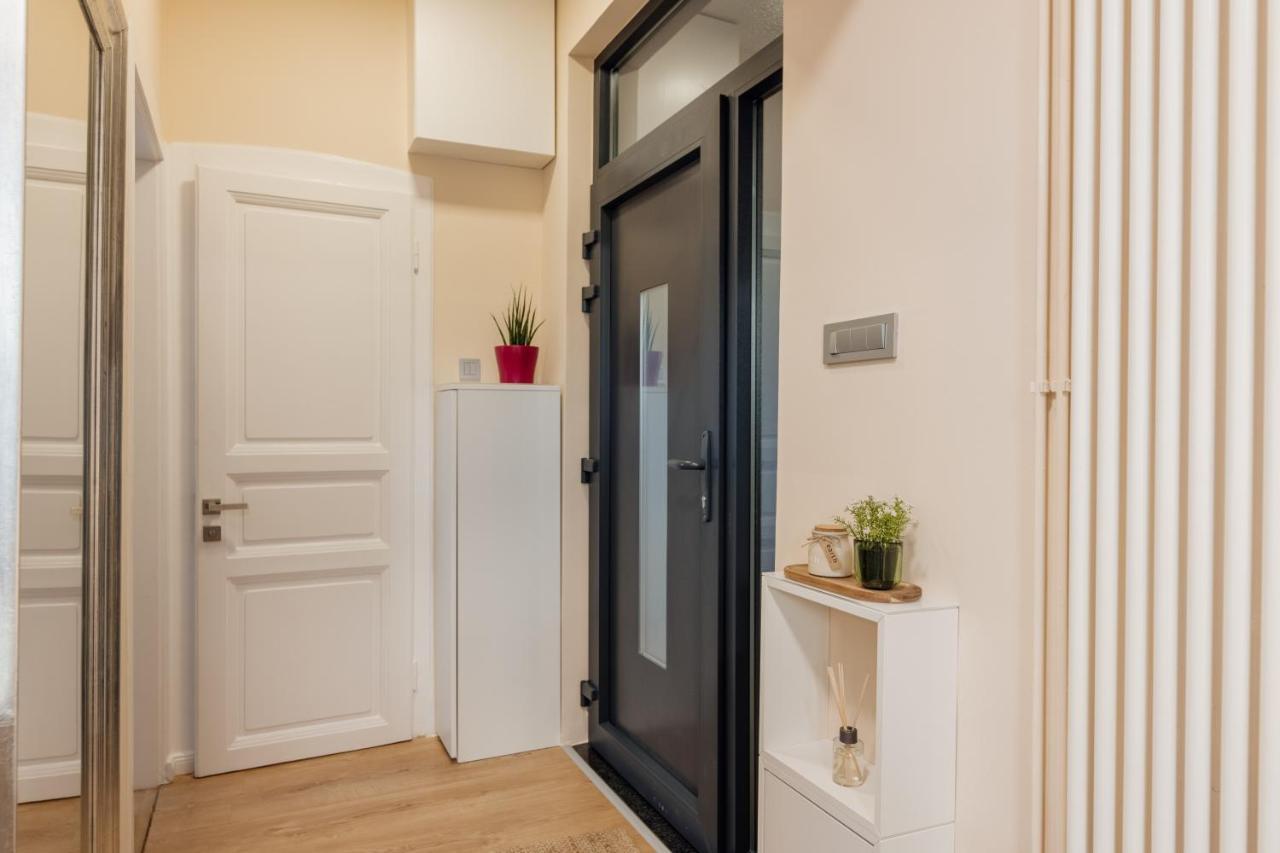 Mm Apartment Zagreb Eksteriør bilde